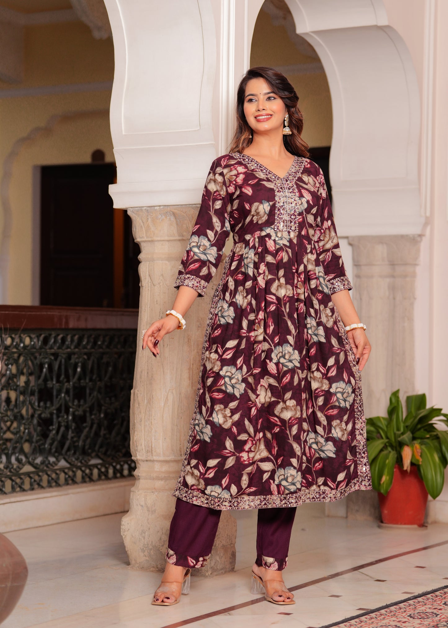 DIHU NAYRA  SUIT 3 PIECE SET