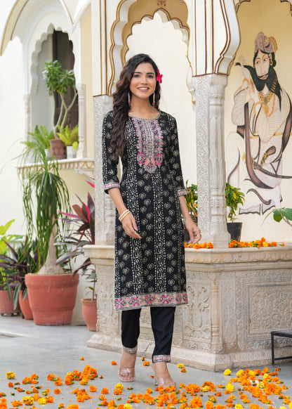 Foil print thread Embroidery kurta set