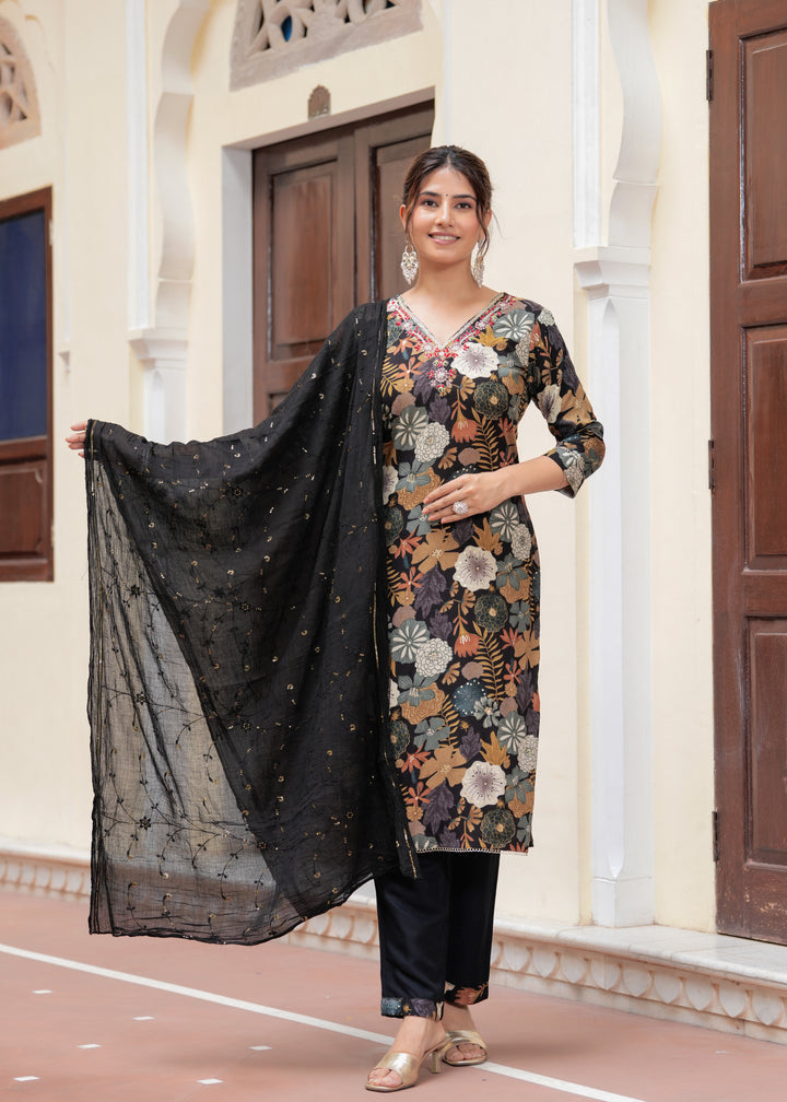 Black Floral print Thread work kurta set