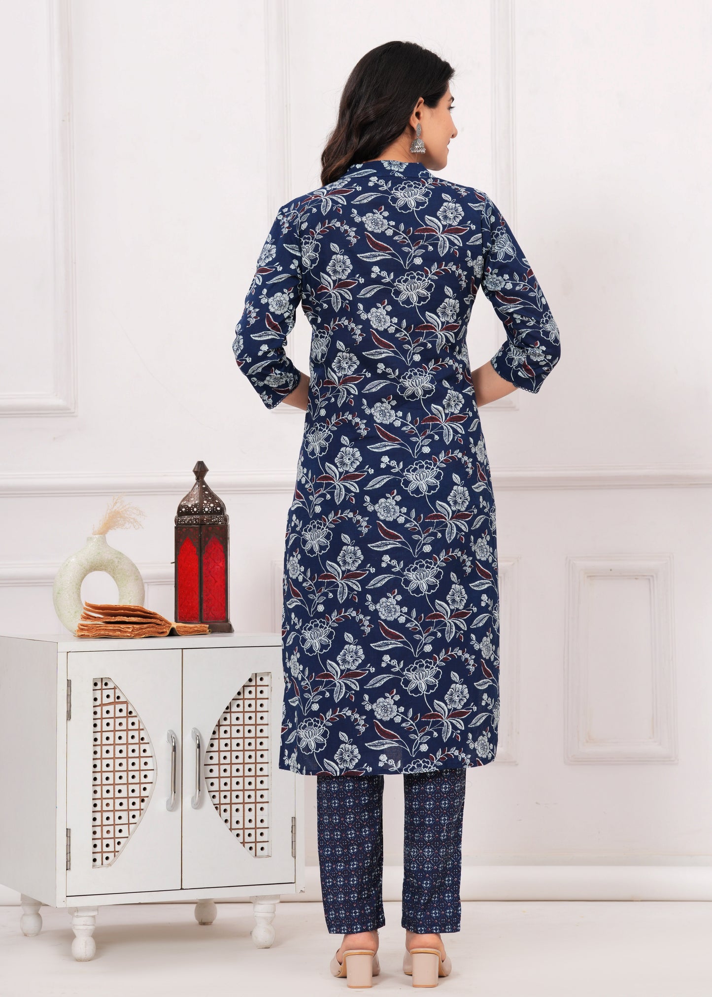 SAMPAVI BLUE COTTON ANGARKHA KURTA SET