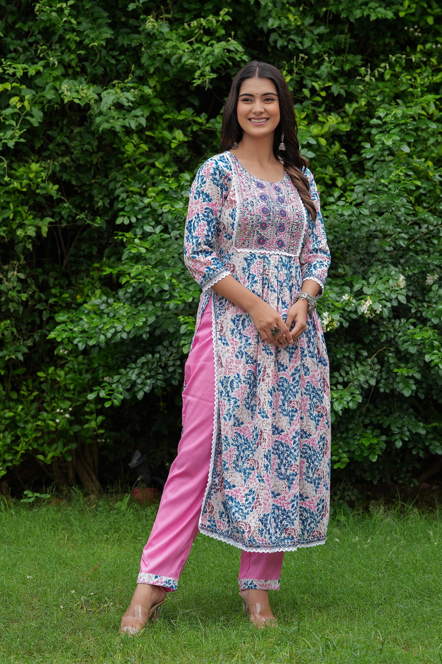 PRANISHI NAYRA SUIT SET