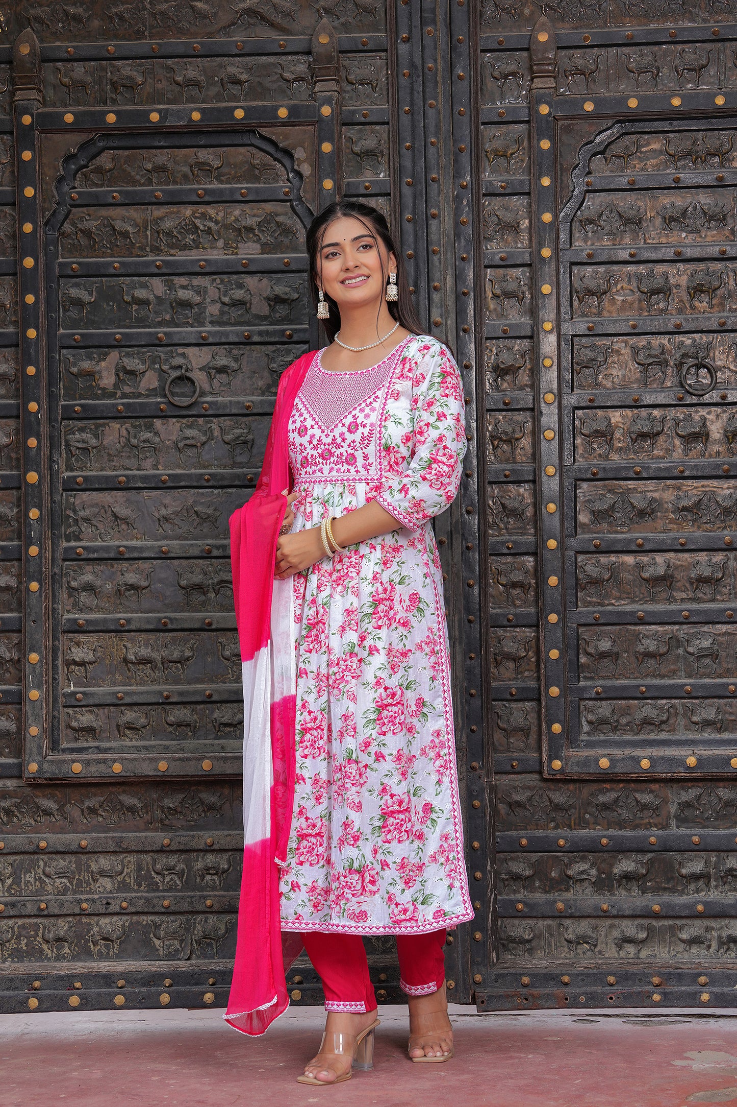 WHITE SAMRIDDHI NAYRA SUIT SET IN PINK SHADE